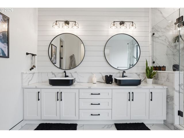 13806 Nw 35TH Ct, Vancouver, WA 98685