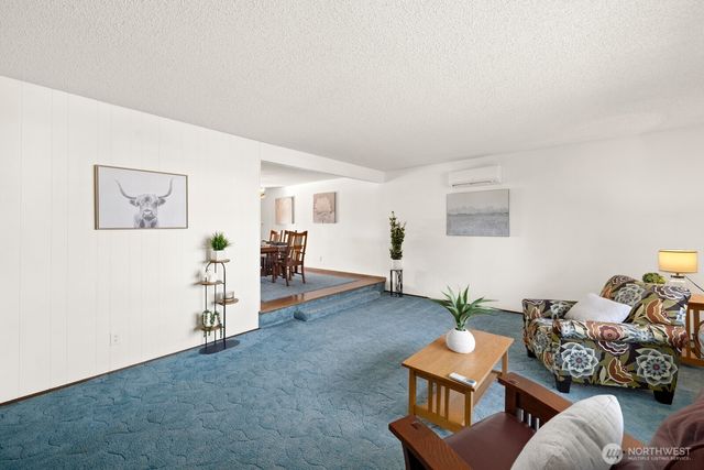 1656 S Geiger Street, Tacoma, WA 98465