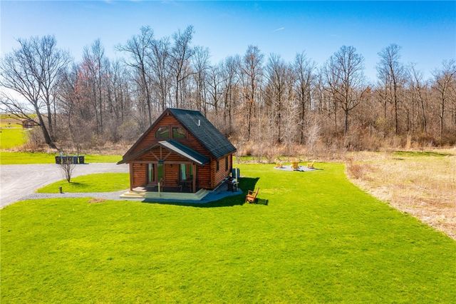 448 & 450 Armstrong Road, Geneva Town, NY 14456