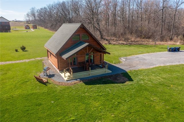 448 & 450 Armstrong Road, Geneva Town, NY 14456