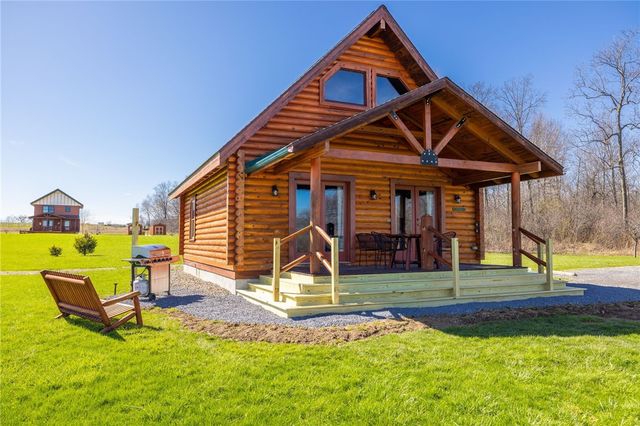 448 & 450 Armstrong Road, Geneva Town, NY 14456