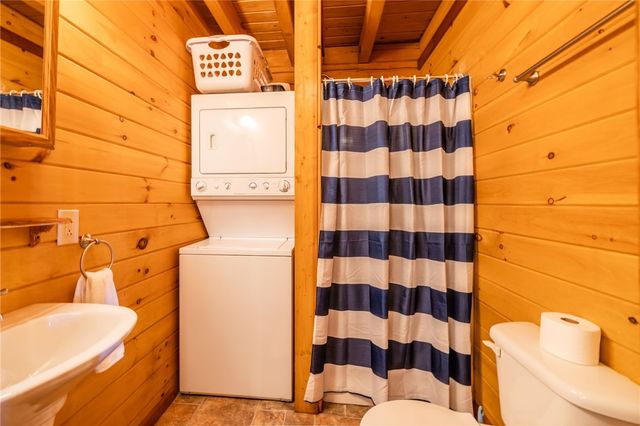 448 & 450 Armstrong Road, Geneva Town, NY 14456