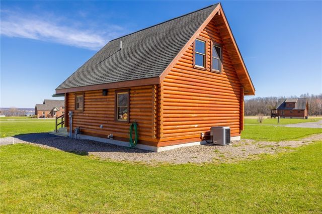 448 & 450 Armstrong Road, Geneva Town, NY 14456