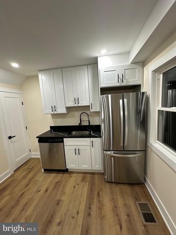 1435 CHANNING ST NE, Washington, DC 20018