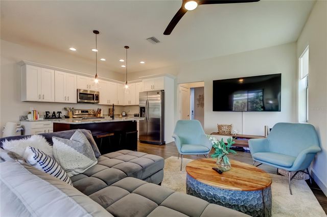 204 N MANHATTAN AVENUE 1, Tampa, FL 33609