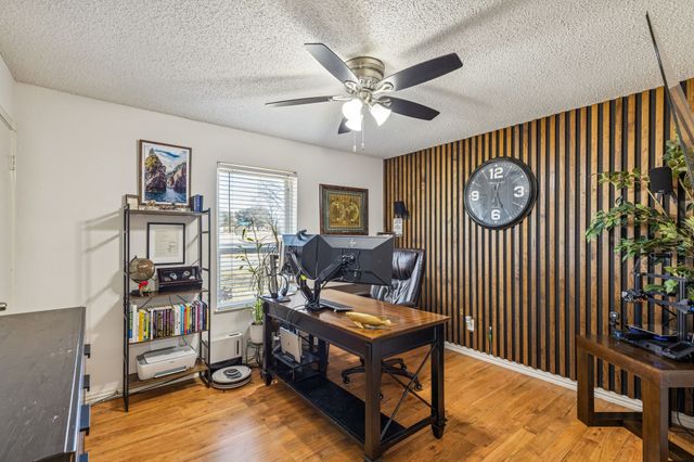 7301 Windcrest Lane, North Richland Hills, TX 76182