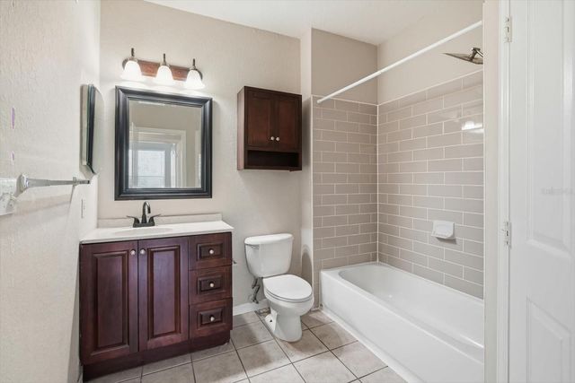 5703 LEGACY CRESCENT PLACE 301, Riverview, FL 33578