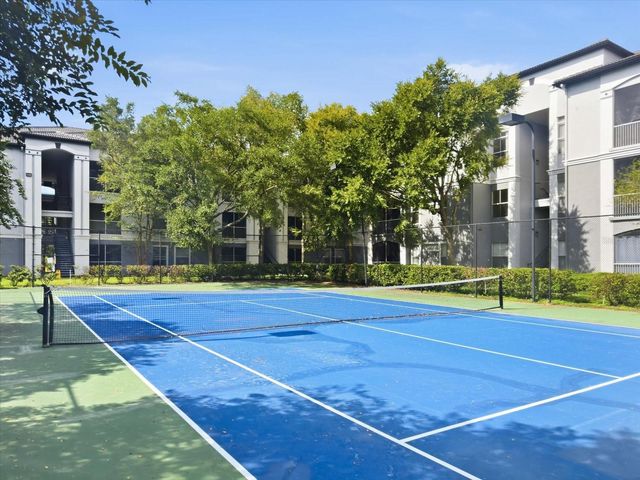 5703 LEGACY CRESCENT PLACE 301, Riverview, FL 33578