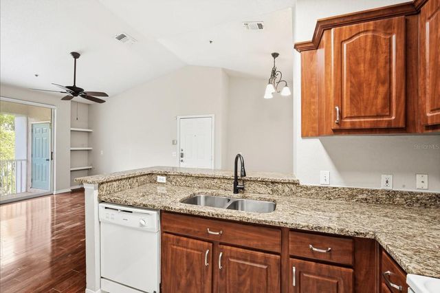 5703 LEGACY CRESCENT PLACE 301, Riverview, FL 33578