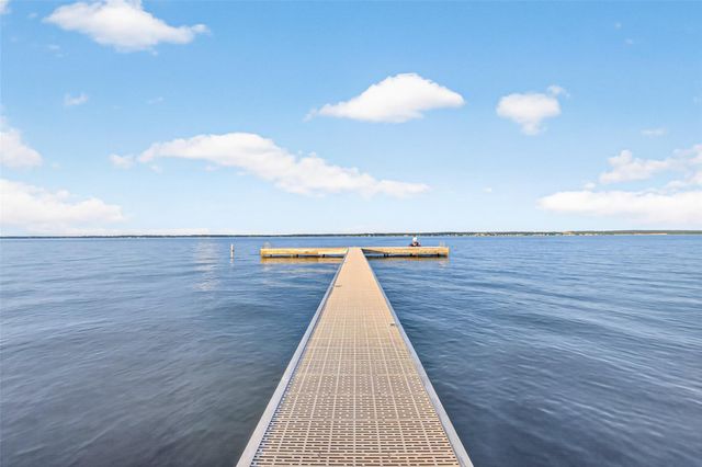 71 Regency Point, Conroe, TX 77356