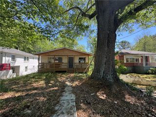 169 Burbank NW Drive, Atlanta, GA 30314