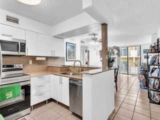 546 SW 1st St 607, Miami, FL 33130