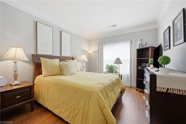 1005 Beesons Field Drive, Kernersville, NC 27284