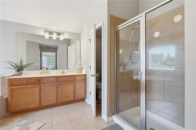 1005 Beesons Field Drive, Kernersville, NC 27284