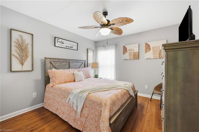 1005 Beesons Field Drive, Kernersville, NC 27284