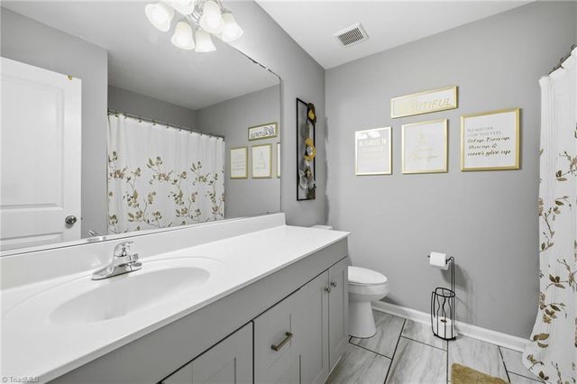 1005 Beesons Field Drive, Kernersville, NC 27284