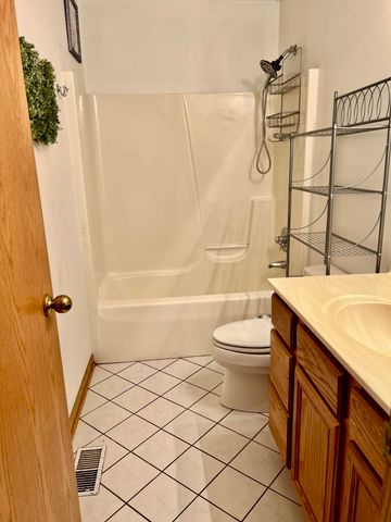 6077 Fillmore Place, Merrillville, IN 46410