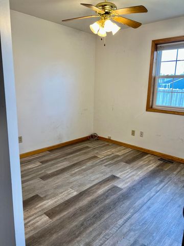 6077 Fillmore Place, Merrillville, IN 46410