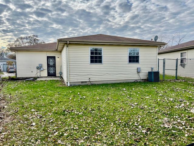 6077 Fillmore Place, Merrillville, IN 46410