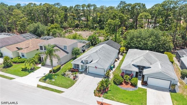 713 Crossfield CIR, Naples, FL 34104