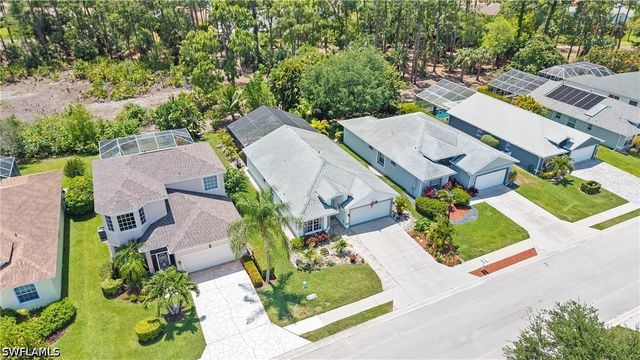 713 Crossfield CIR, Naples, FL 34104