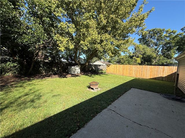 23 Lindway Drive, Fairborn, OH 45324
