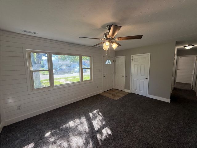 23 Lindway Drive, Fairborn, OH 45324