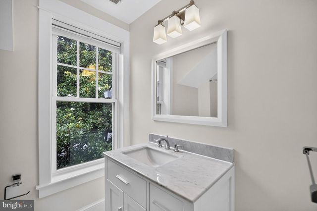 2308 WESTMORELAND ST, Falls Church, VA 22046