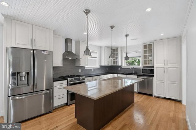 2308 WESTMORELAND ST, Falls Church, VA 22046
