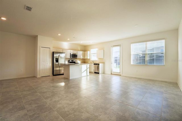 286 BOGEY DRIVE, Davenport, FL 33896