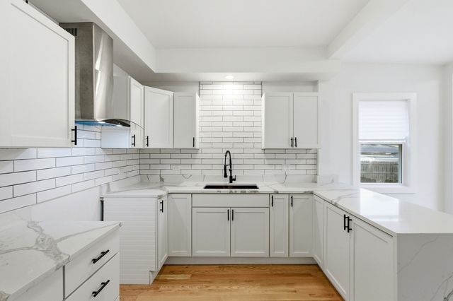 8327 S Morgan Street, Chicago, IL 60620