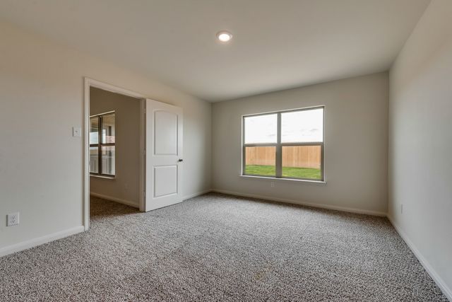 934 Clark Drive, Ferris, TX 75125