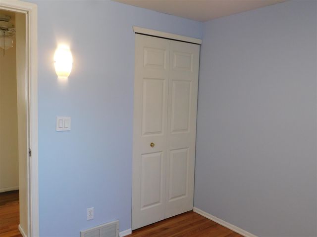 2910 Marshall Street, Ann Arbor, MI 48108