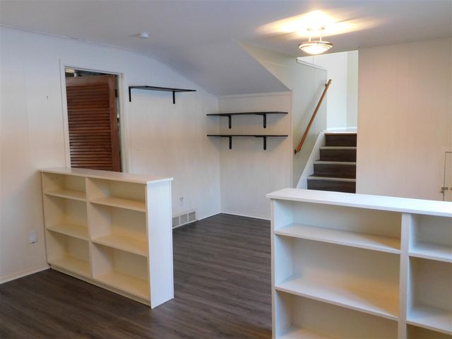 2910 Marshall Street, Ann Arbor, MI 48108