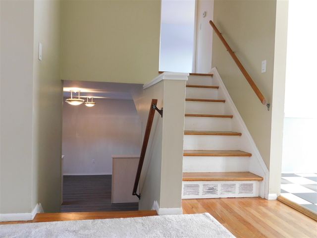 2910 Marshall Street, Ann Arbor, MI 48108