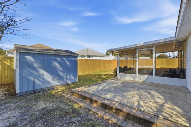 613 Dolphin Drive, Panama City Beach, FL 32413