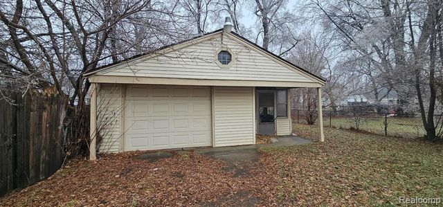 3315 Fulton Street, Saginaw, MI 48601