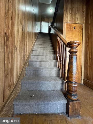 219 MARKET ST, Halifax, PA 17032