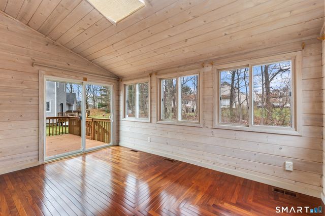 305 Aspetuck Trail 305, Shelton, CT 06484