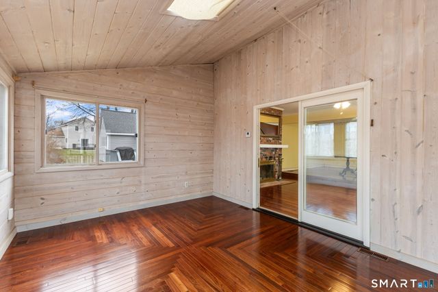 305 Aspetuck Trail 305, Shelton, CT 06484