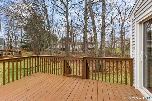 305 Aspetuck Trail 305, Shelton, CT 06484