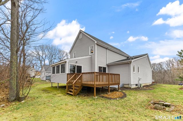 305 Aspetuck Trail 305, Shelton, CT 06484