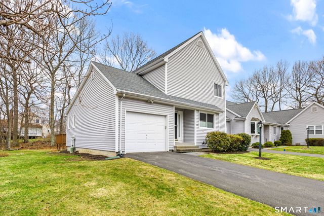 305 Aspetuck Trail 305, Shelton, CT 06484