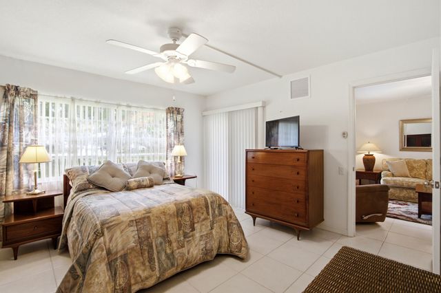 1105 Bahama Bend B1, Coconut Creek, FL 33066