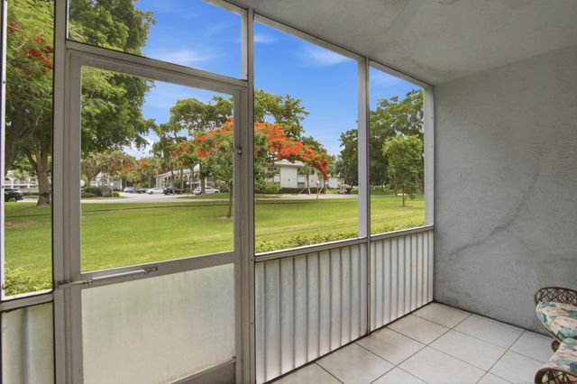 1105 Bahama Bend B1, Coconut Creek, FL 33066