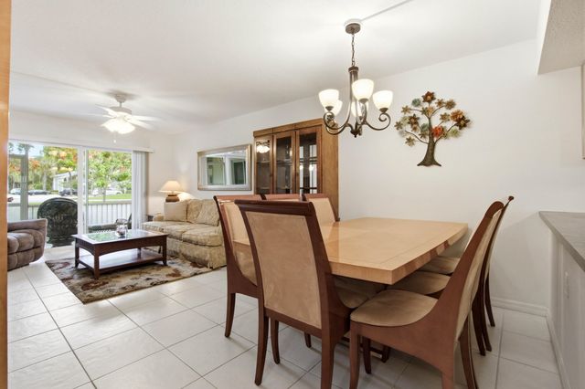 1105 Bahama Bend B1, Coconut Creek, FL 33066