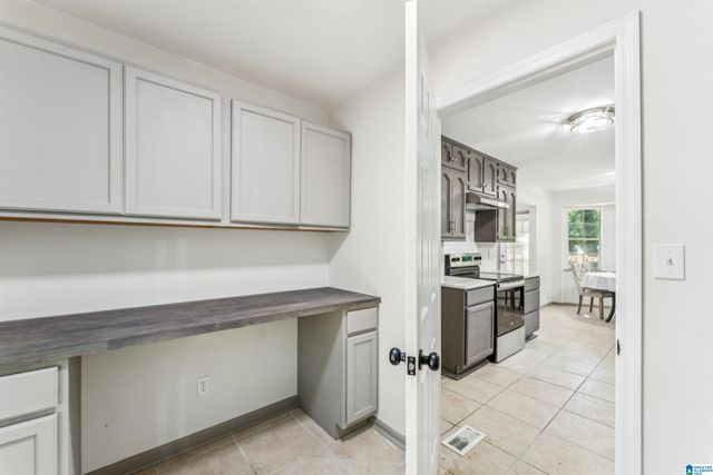 3384 CEDARBROOK CIRCLE, Trussville, AL 35173