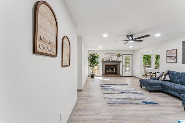 3384 CEDARBROOK CIRCLE, Trussville, AL 35173