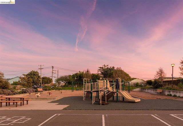 1650 Shasta St, Richmond, CA 94804