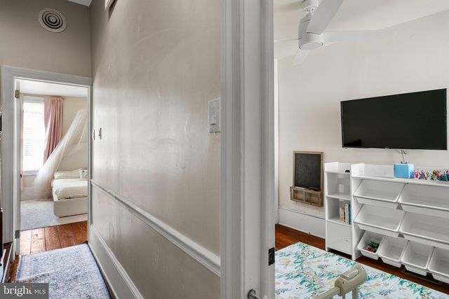 802 N BAMBREY ST, Philadelphia, PA 19130